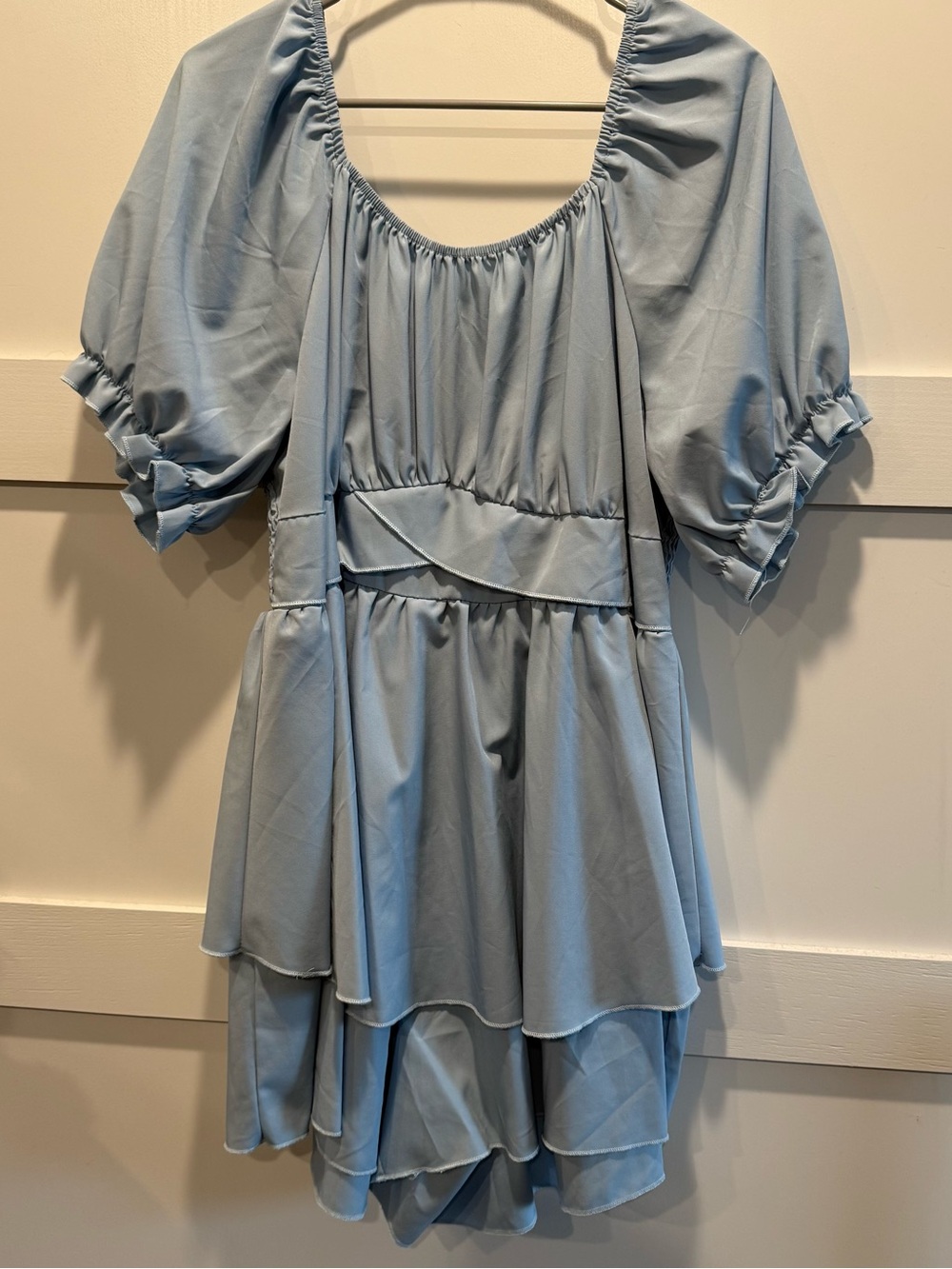 Women’s Light Blue Tiered Puff-Sleeve Romper